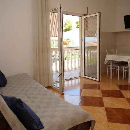 Apartment Vlade